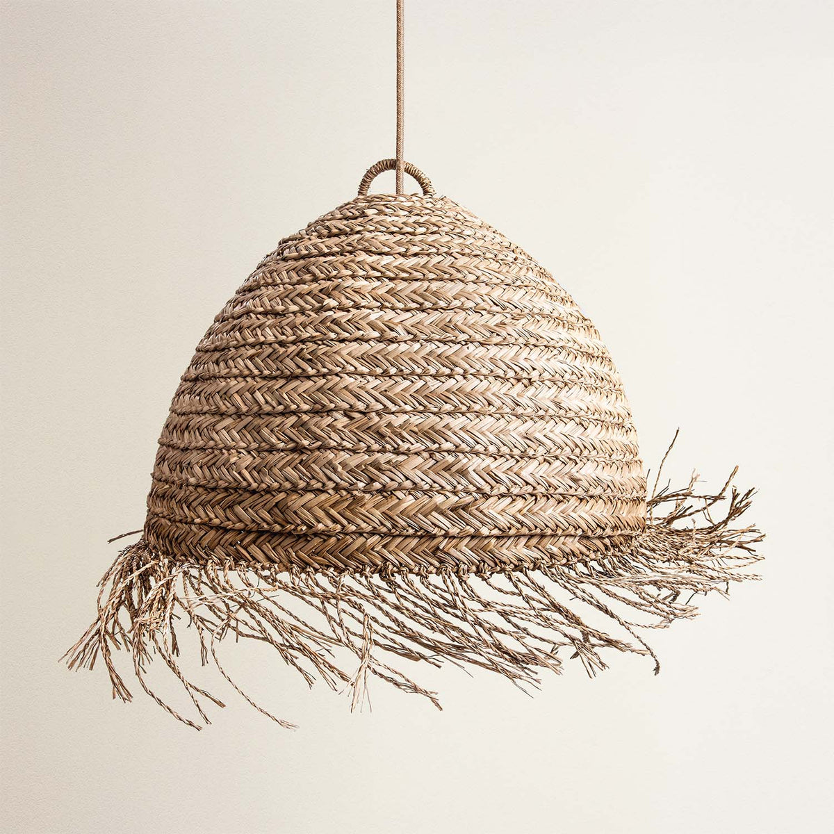 Suspension Selene en jonc de mer