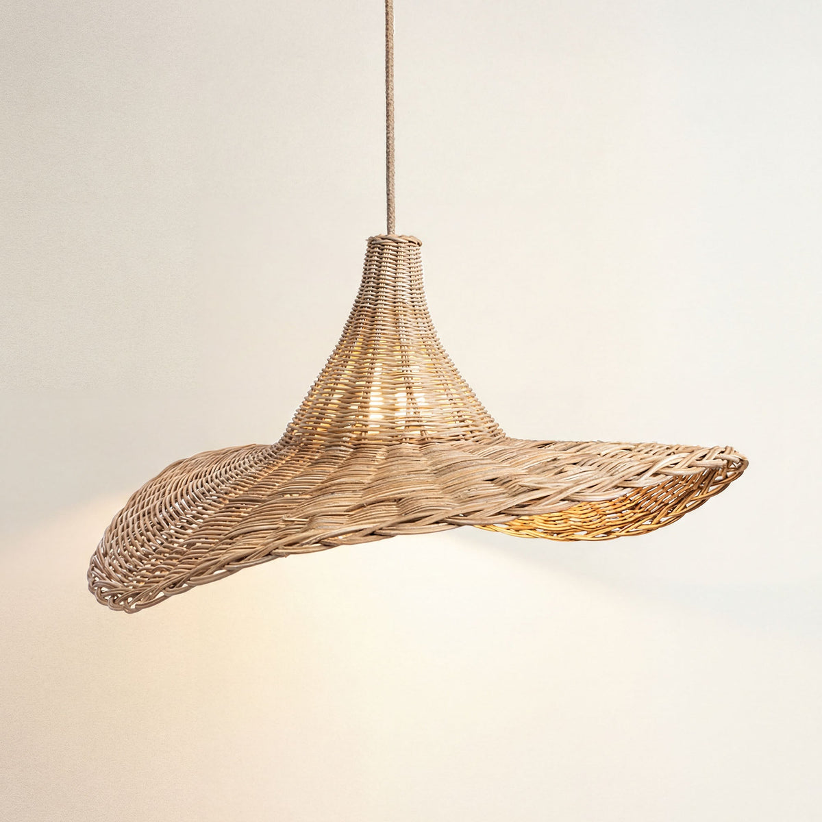 Suspension Zen en rotin