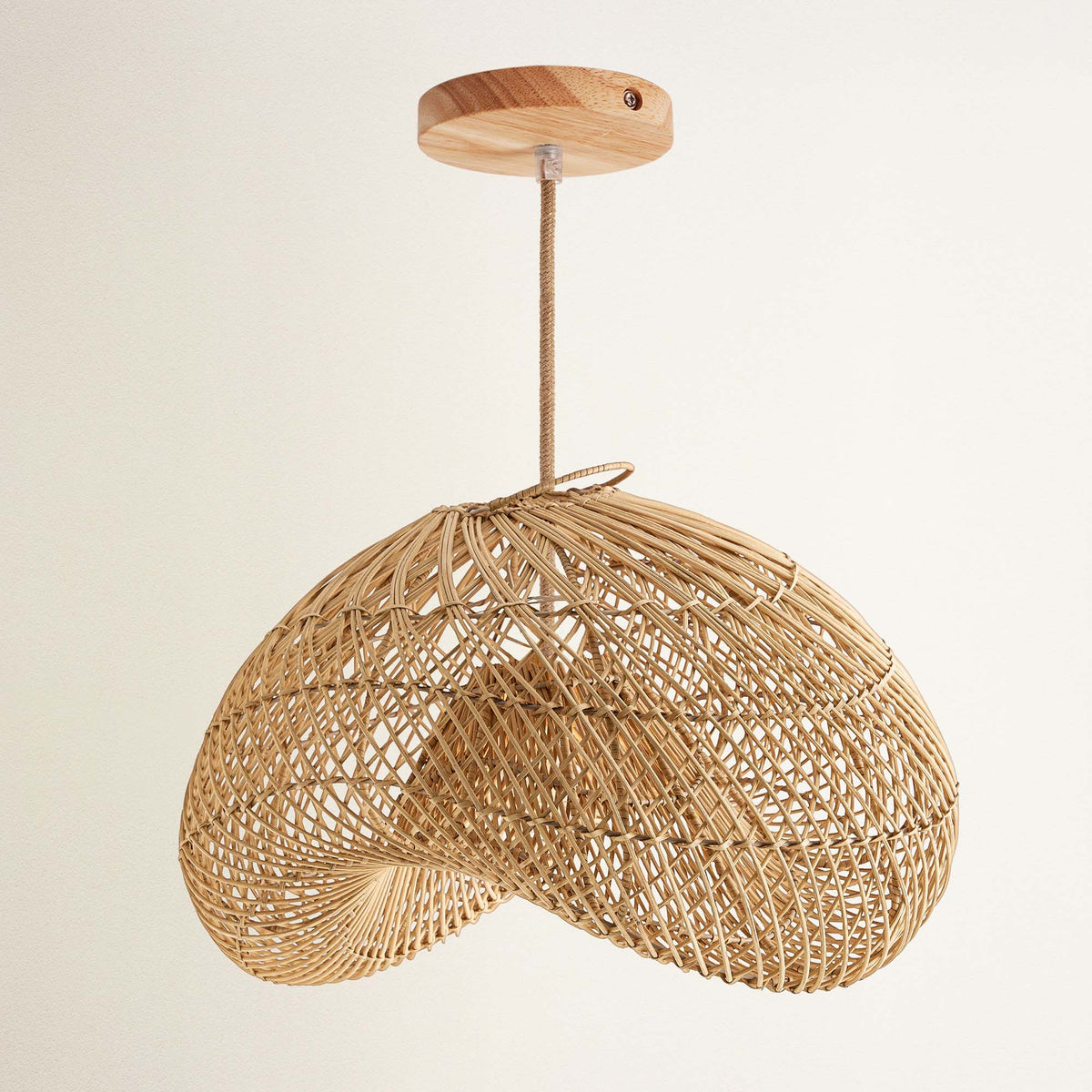 Suspension Sepherina en rotin