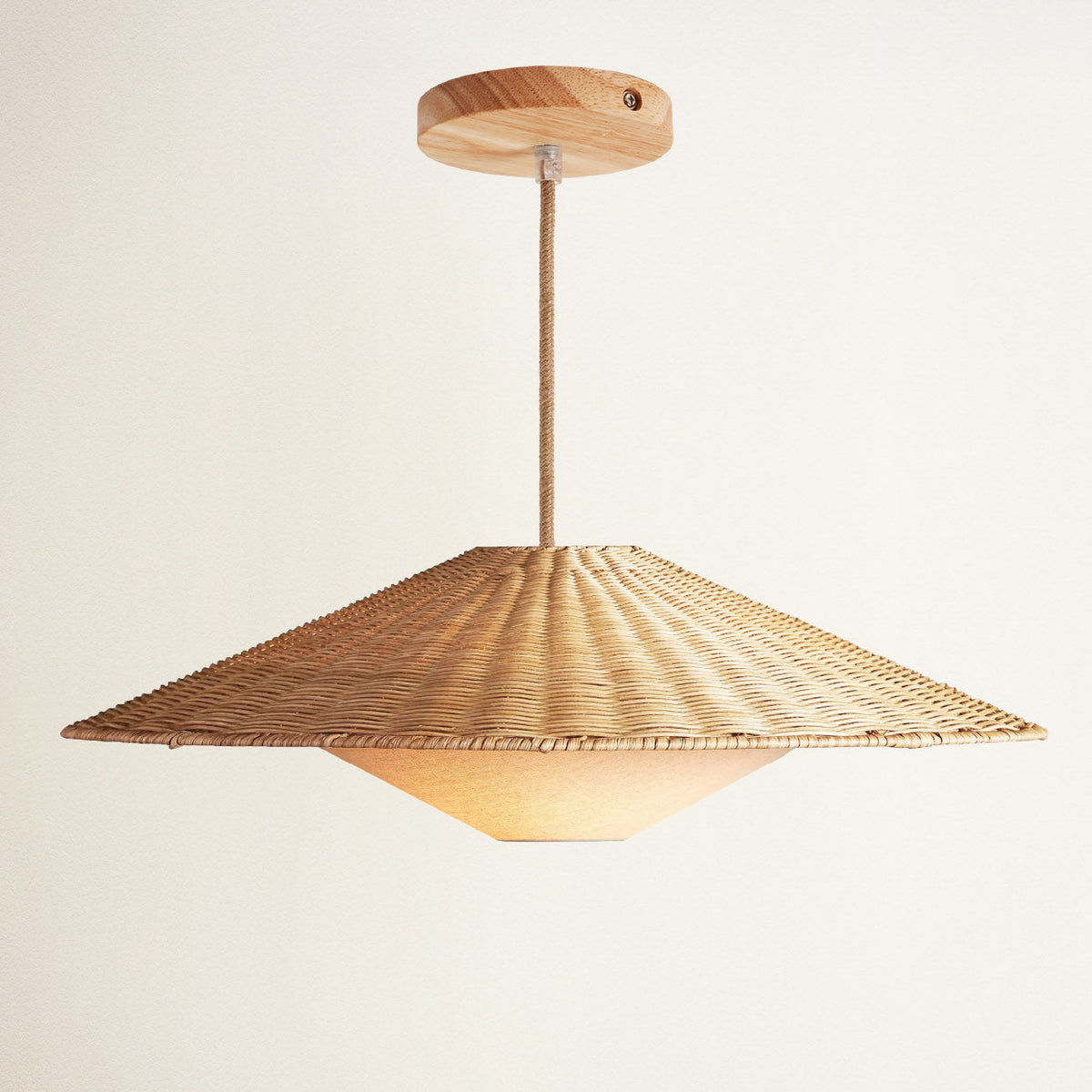 Suspension Sunny en rotin