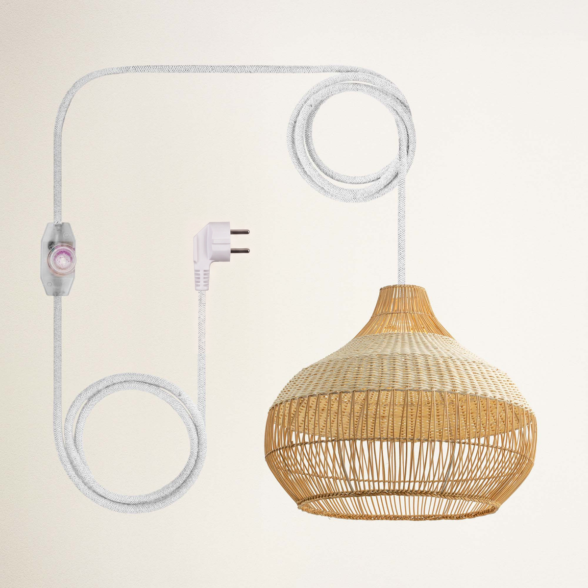 Suspension Beatrice en rotin