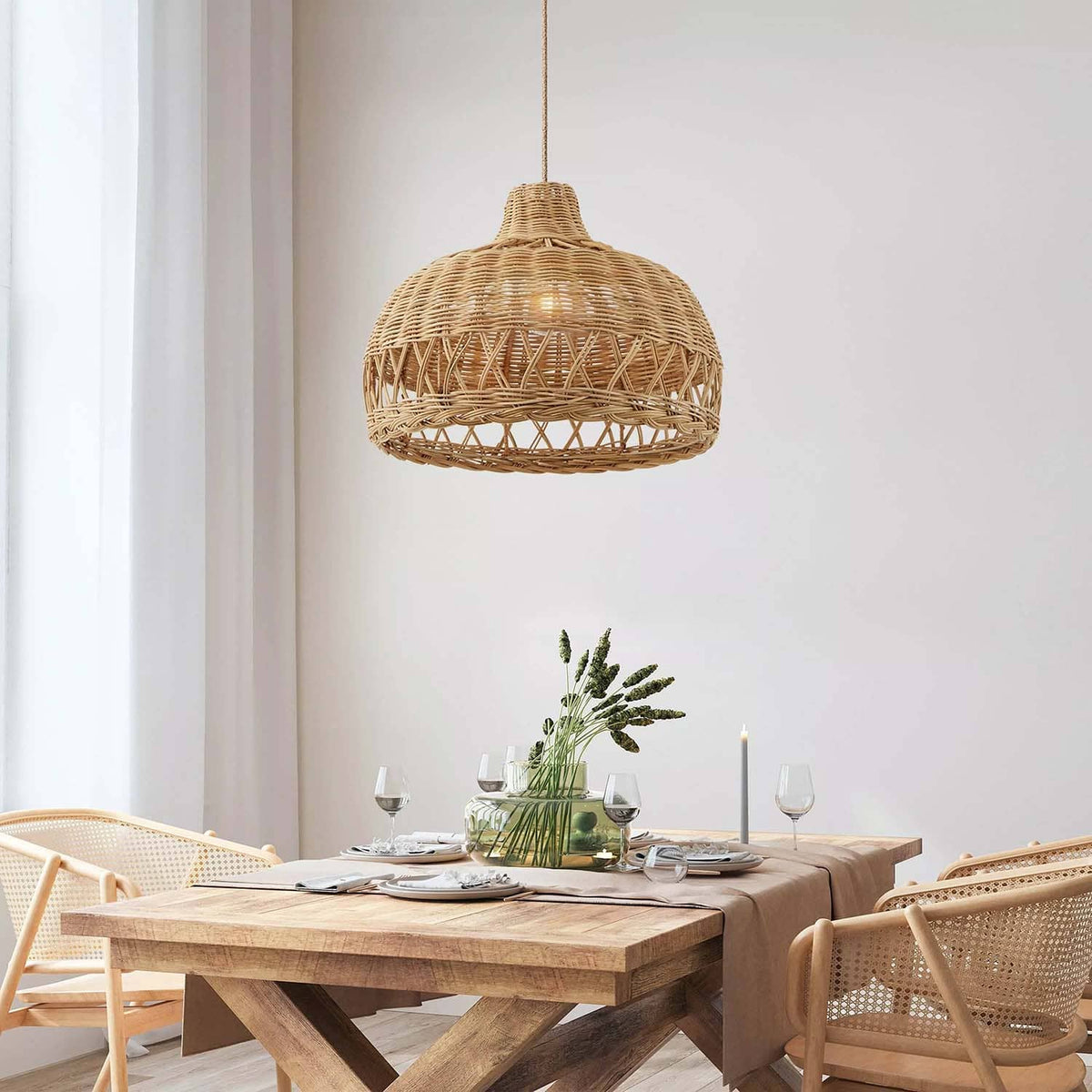 Suspension Bureau en rotin
