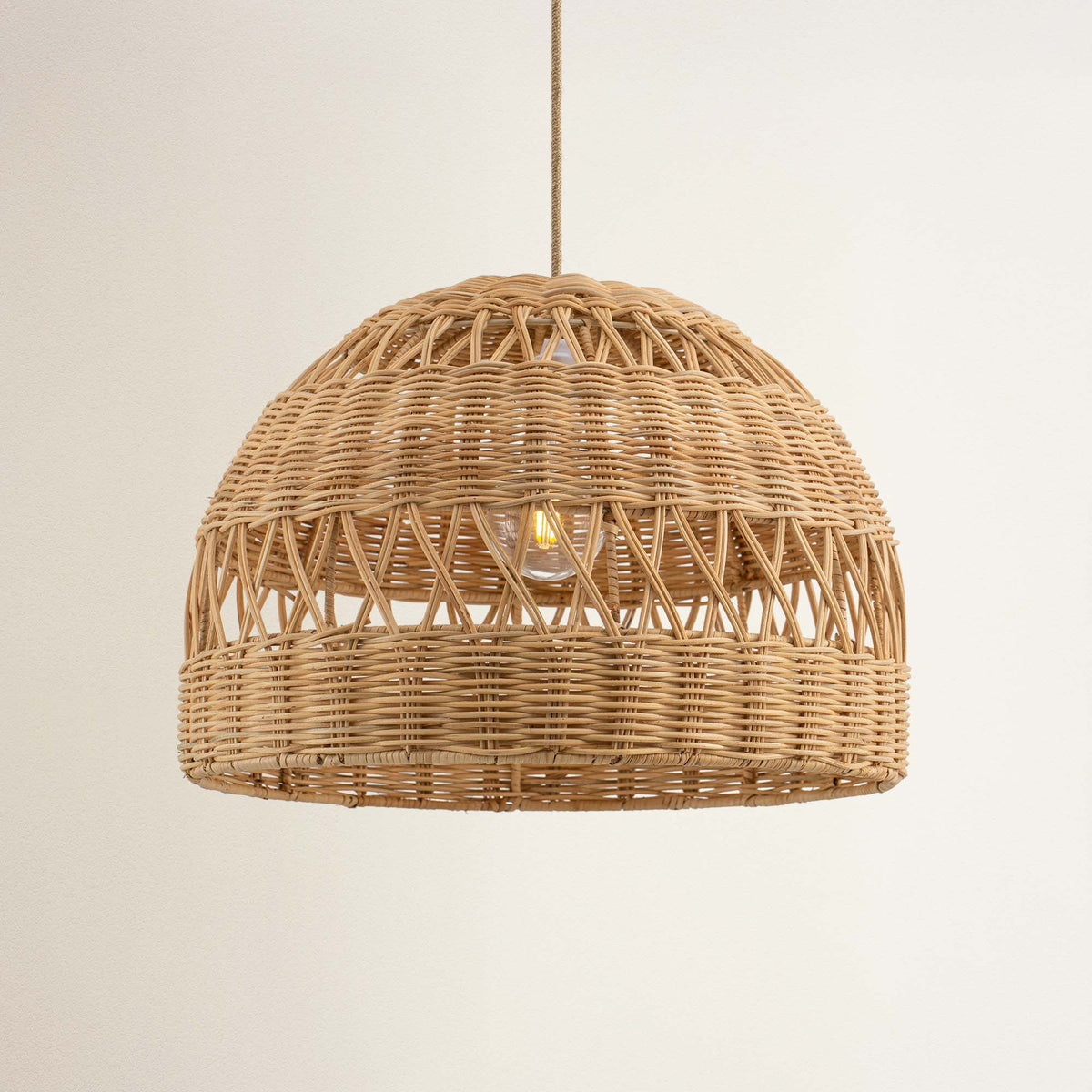 Suspension en rotin Radiant