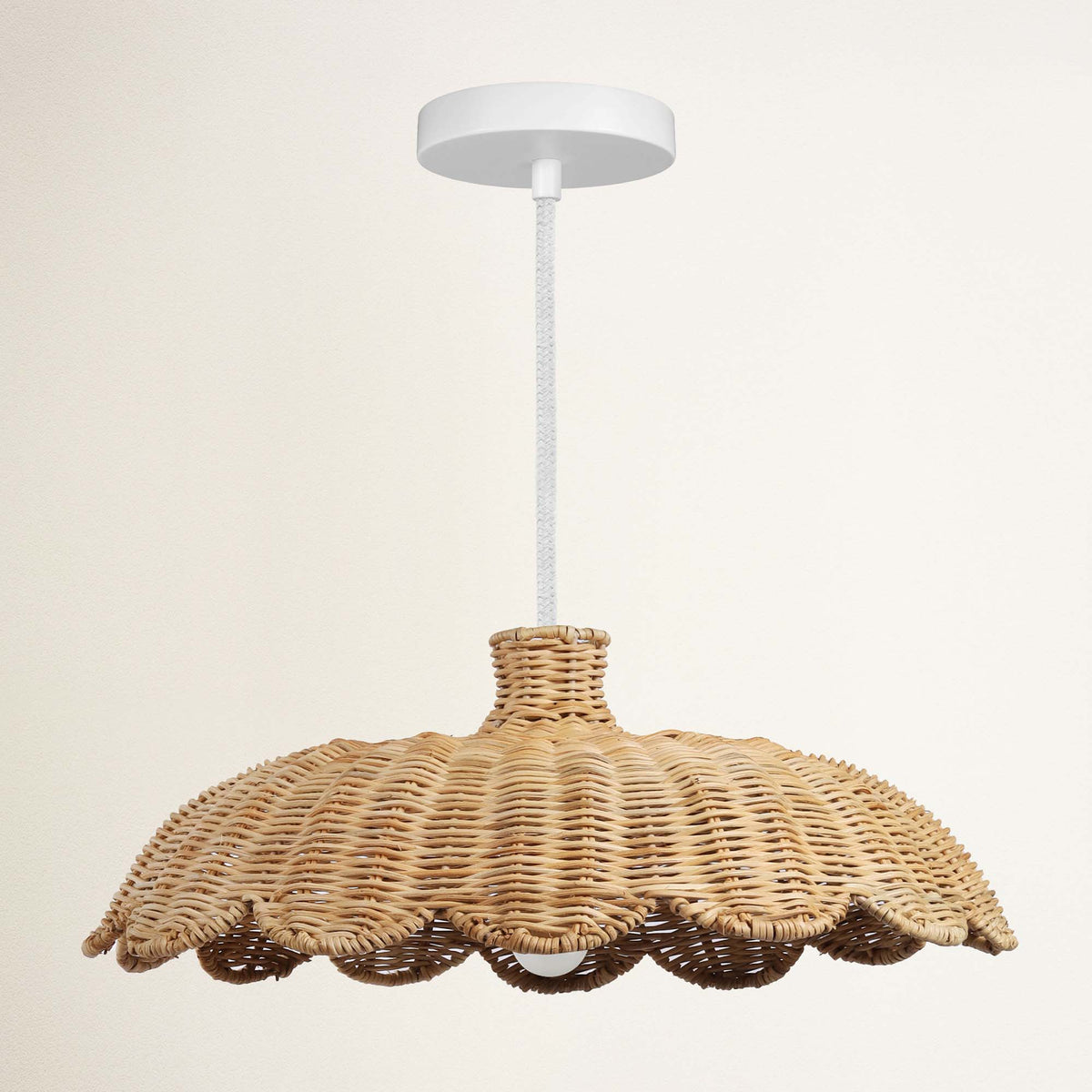 Suspension Aurelia en rotin