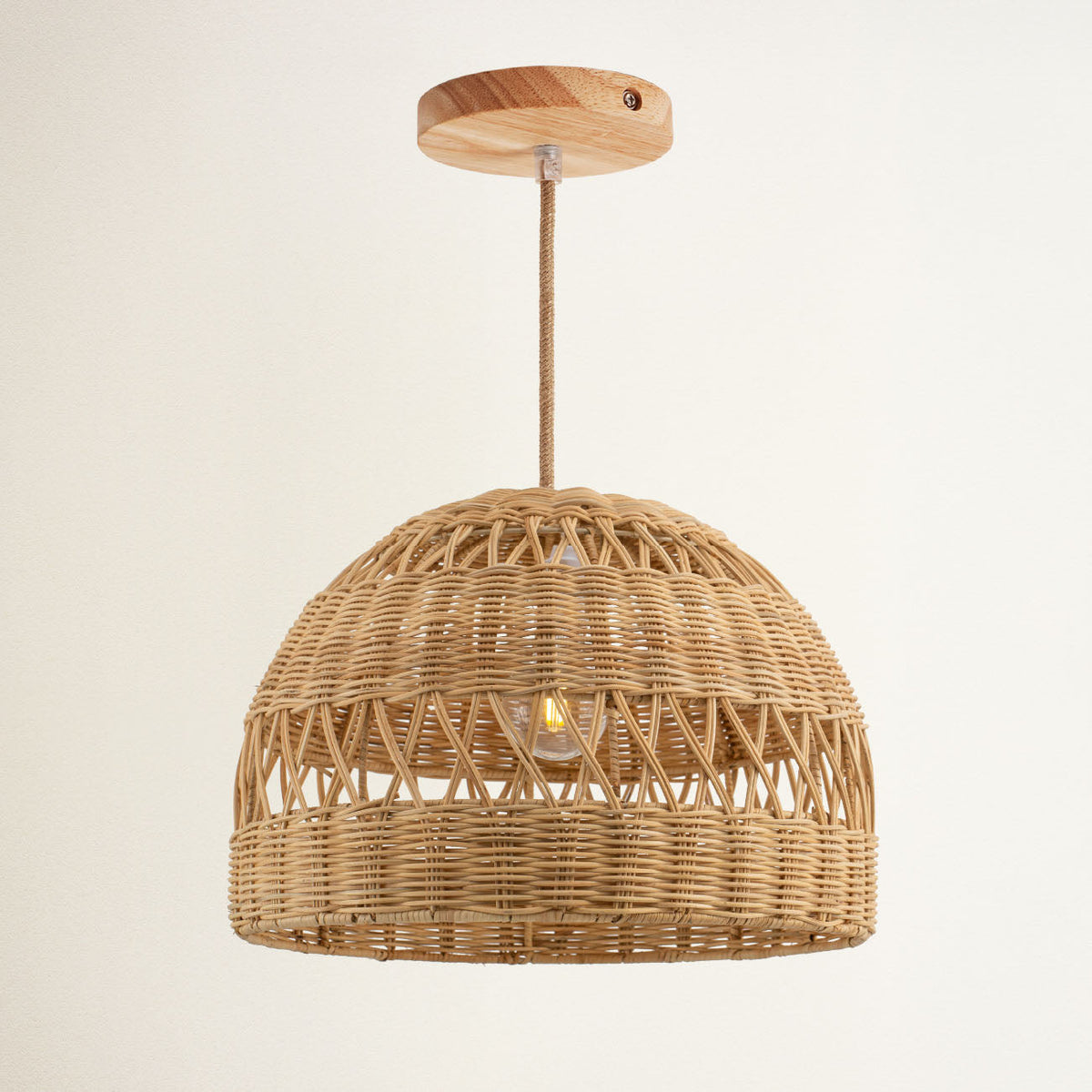 Suspension en rotin Radiant