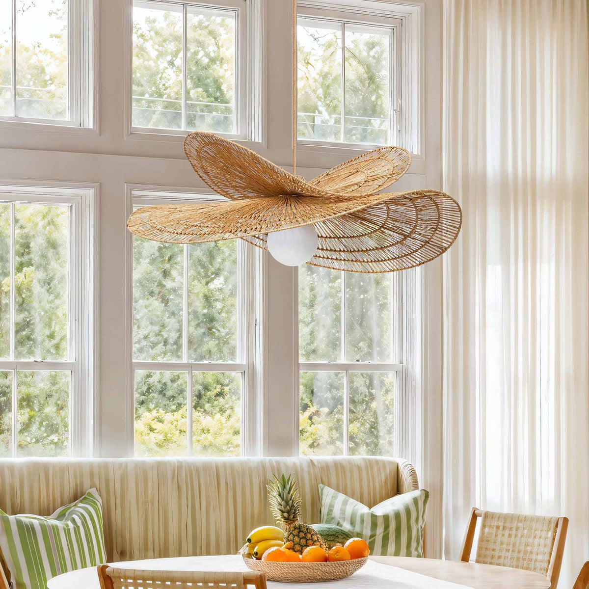 Suspension Whisper Leaf en rotin