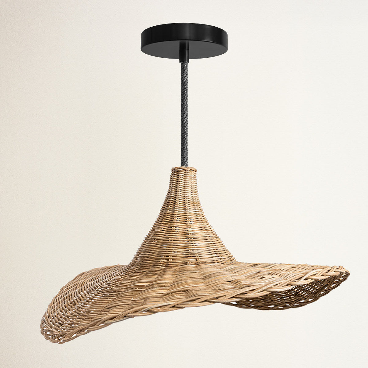 Suspension Zen en rotin