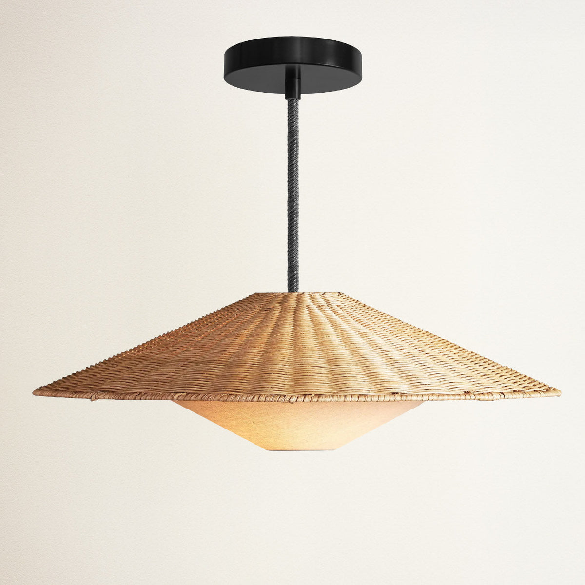 Suspension Sunny en rotin